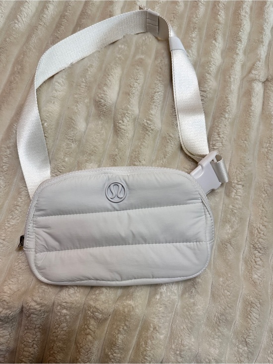 lululemon athletica Handbags - White LuLu cross body bag